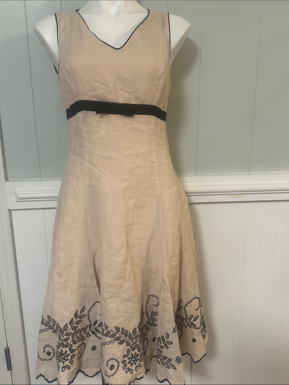 Chetta B Beige Sleeveless A-Line Dress with Black Trim